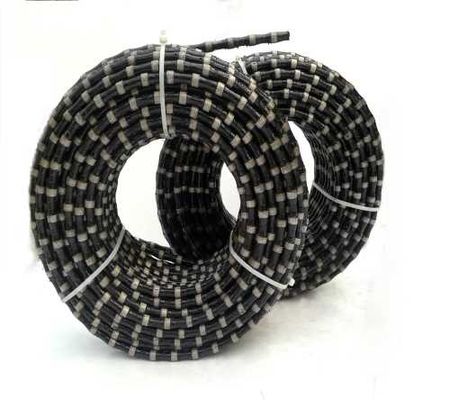le fil de diamant de coupe de granit de 10.5MM 11MM a vu pour couper le béton