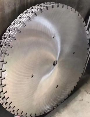 la lame des scies 75Cr circulaire en acier masque 100mm à 2000mm