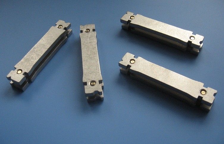 Support d'aimant de 0.75MM 1MM pour le support de soudure de peu de noyau de perceuse